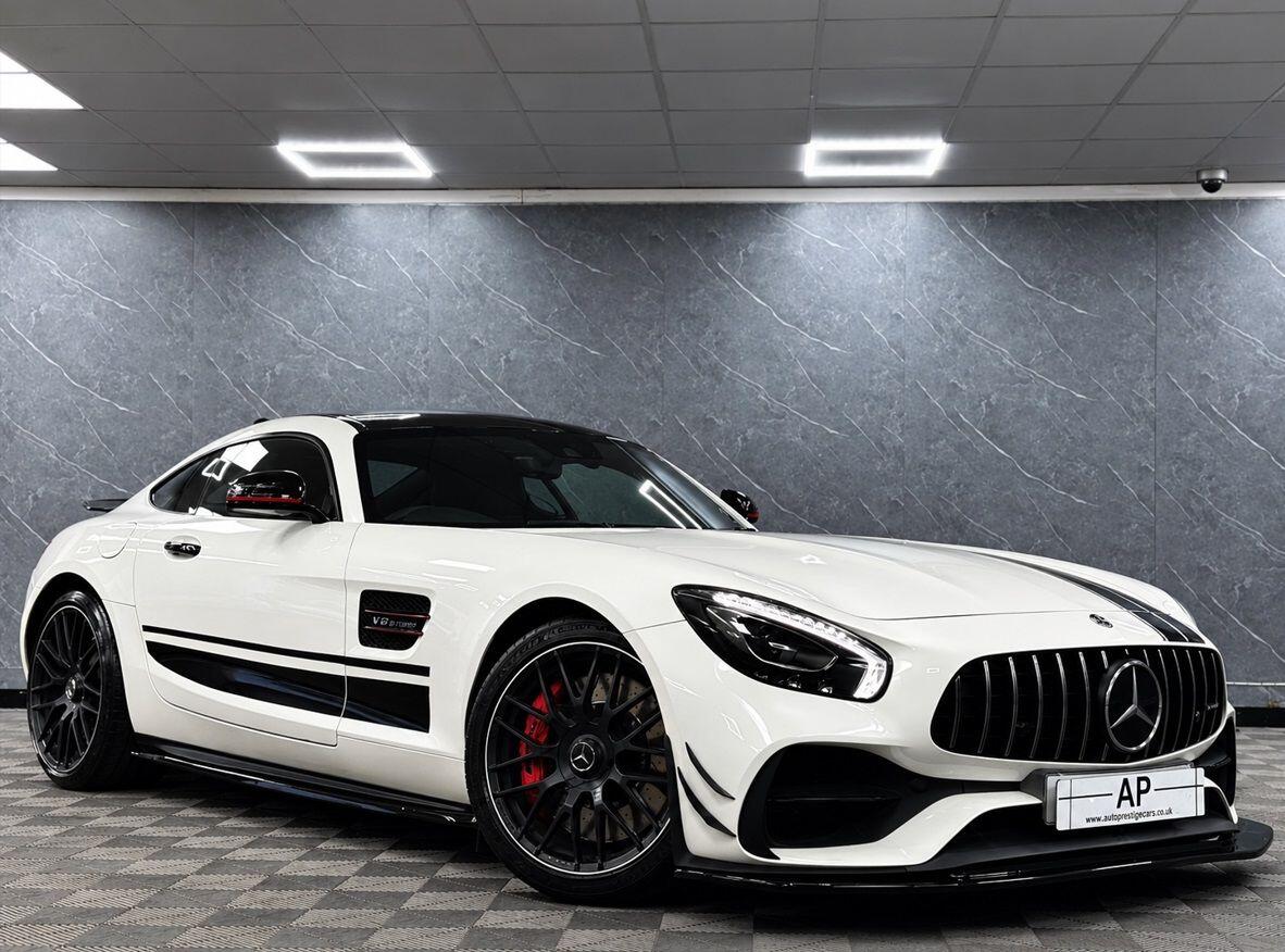 Mercedes-Benz AMG GT secondary view